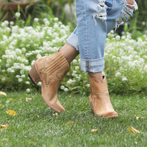 SUPERSTAR STUDS - WOMEN'S